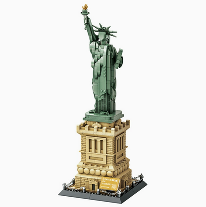 Statue of Liberty Building Block Set – New York Landmark Model