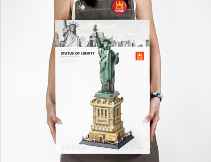 Statue of Liberty Building Block Set – New York Landmark Model